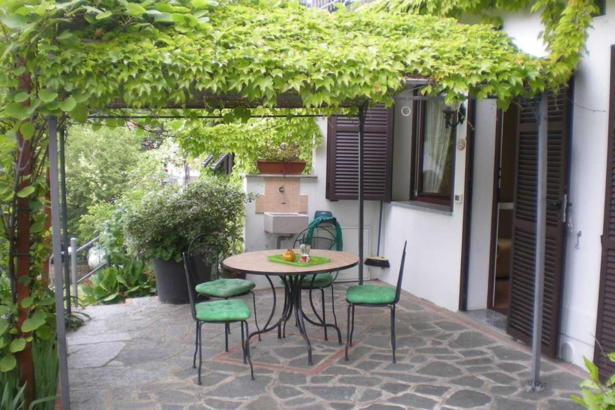 Casa Gialla Imperia Exteriör bild